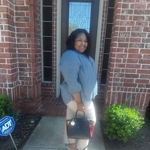 Meet your Posher, Ariel